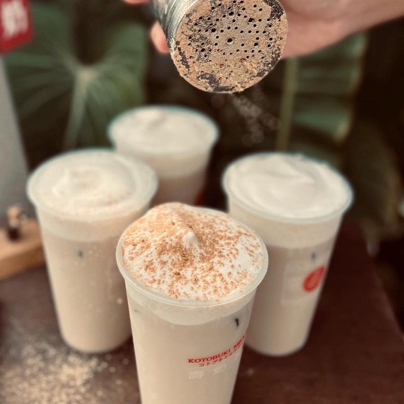 特色手搖推薦!一沐日草仔粿「逮丸奶茶」夯到缺貨,烤糰子、烏魚子全被拿來做特色手搖