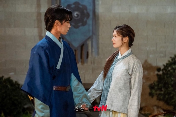 近期Netflix影集積分TOP9!《星漢》第六,南宮珉2部舊劇上榜,這部超《黑暗榮耀》奪冠