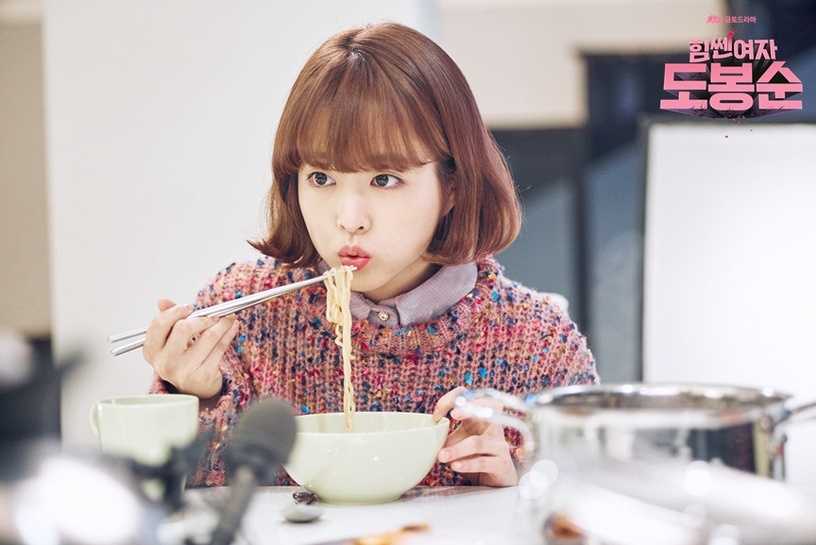 近期Netflix影集積分TOP9!《星漢》第六,南宮珉2部舊劇上榜,這部超《黑暗榮耀》奪冠