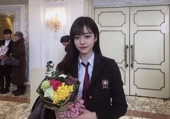 韓國新生代女演員高中舊照!《浪漫速成班》盧允瑞高中更美,高允貞&韓韶禧從小美到大
