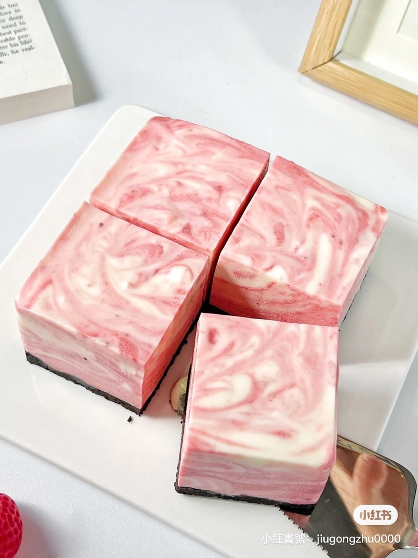 草莓季開跑!草莓甜點食譜推薦:草莓大福、起司蛋糕輕鬆復刻不用搶,這幾款甜點免烤箱