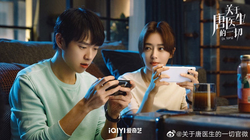 9對「合作後傳出緋聞」陸劇CP!迪麗熱巴&黃景瑜緋聞登熱搜第一,肖戰曾被拍到摸頭楊紫