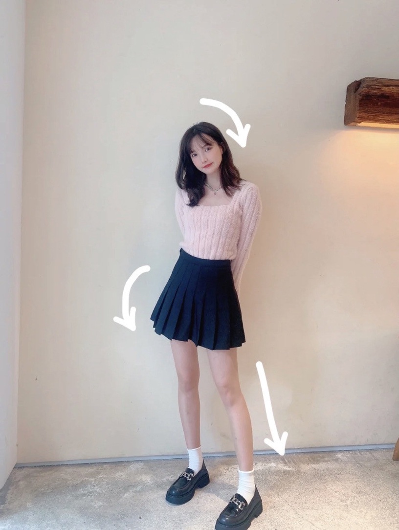 拍照POSE怎麼擺?顯瘦「全身拍照姿勢」一看就會,視覺顯瘦5公斤、長腿一秒get