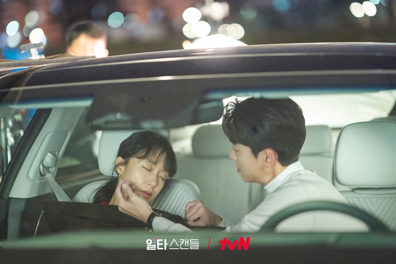 近期Netflix全球網播量TOP9!《女神降臨》逆襲上榜成第5,這部狠超《浪漫速成班》奪冠