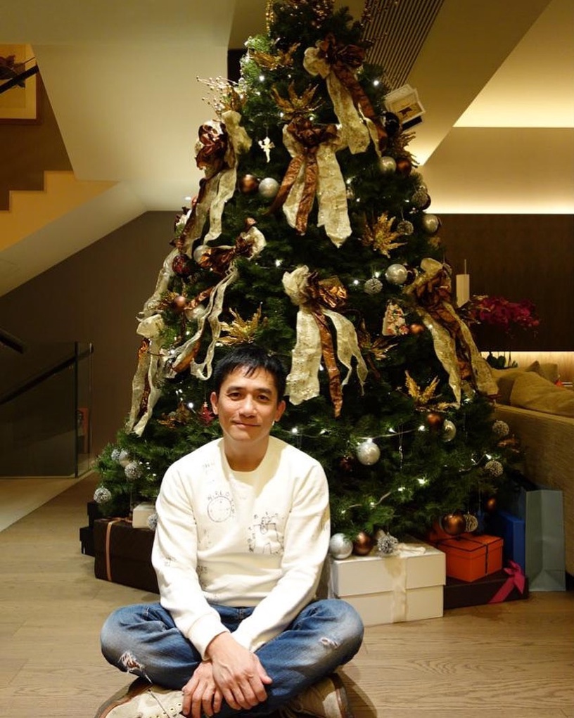 「我偶爾會把自己藏起來。」梁朝偉「社交恐懼」來自童年陰影,影帝背後不為人知的辛酸