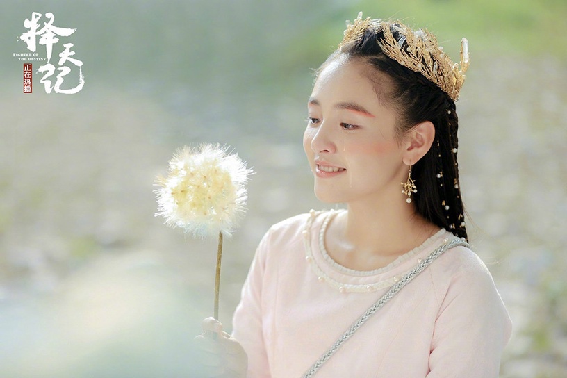古裝仙俠劇9位傻白甜女主!《重紫》楊超越演得尷尬,趙露思演得討喜,趙麗穎演得靈動