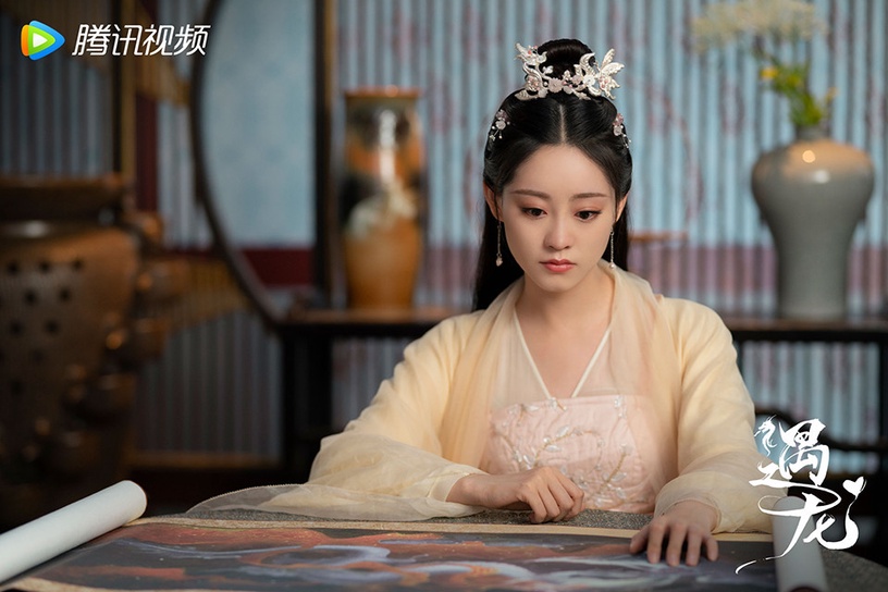 古裝仙俠劇9位傻白甜女主!《重紫》楊超越演得尷尬,趙露思演得討喜,趙麗穎演得靈動
