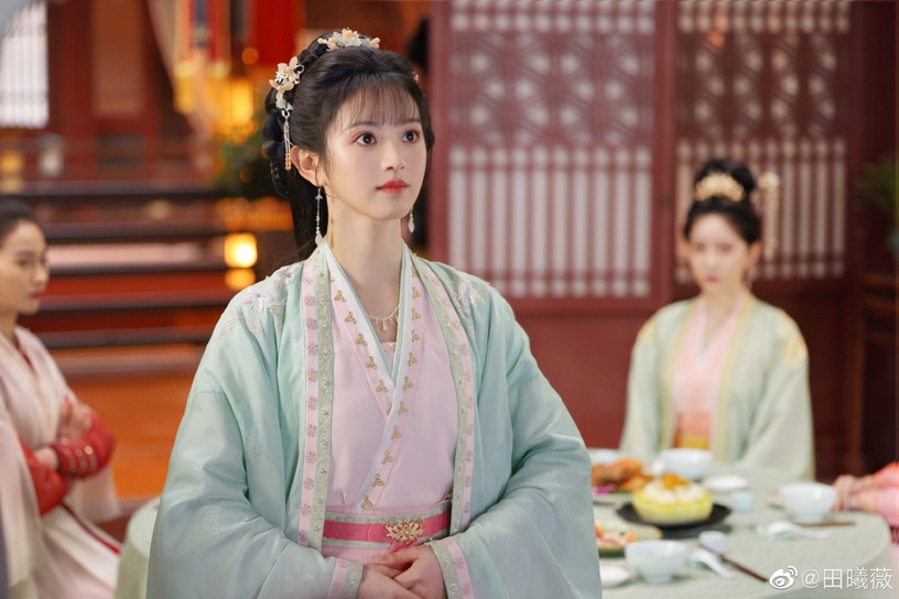 網評「最高顏值95後女星」TOP10!趙露思沒有前五,楊超越第六,周也第三,冠軍是真美