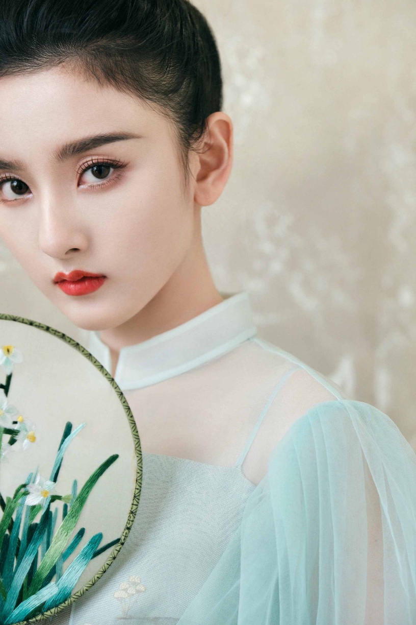 網評「最高顏值95後女星」TOP10!趙露思沒有前五,楊超越第六,周也第三,冠軍是真美