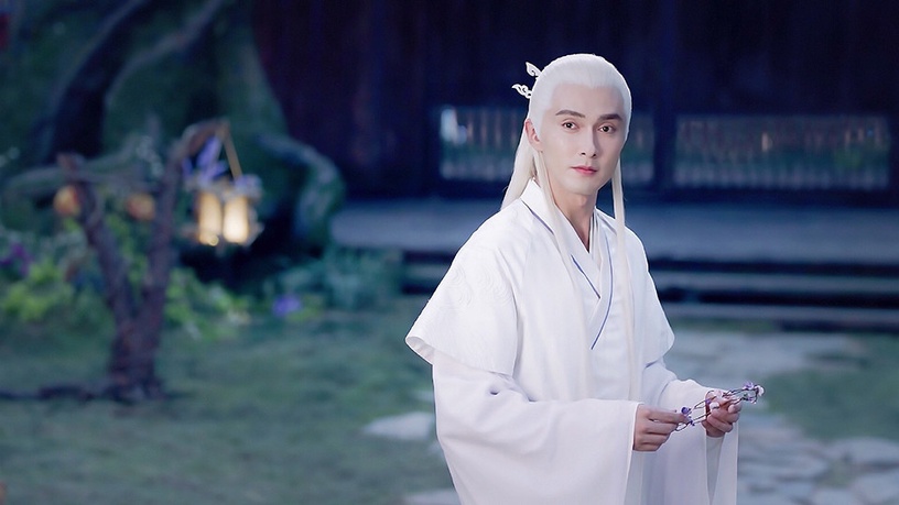 古裝仙俠劇10位白衣男神!陳星旭不像仙人像權臣,肖戰清冷,成毅&羅雲熙是真的神仙吧