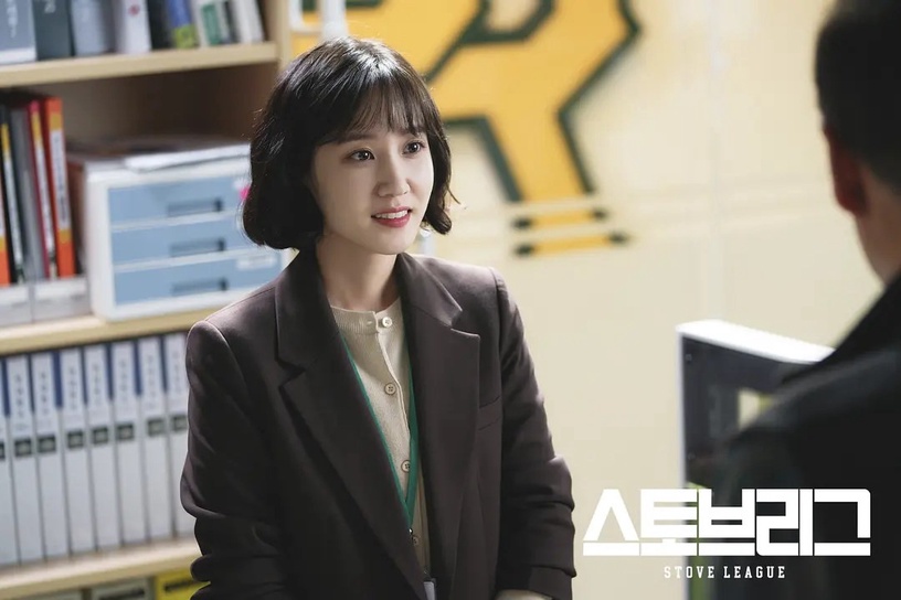 Netflix掀「舊劇逆襲」潮!《哲仁王后》&《女神降臨》空降三四名,這部陸劇竟霸榜整月