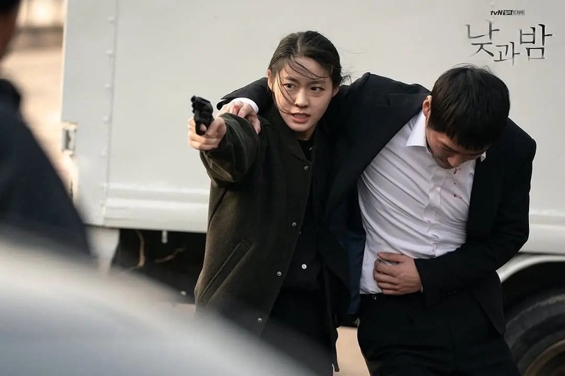 Netflix掀「舊劇逆襲」潮!《哲仁王后》&《女神降臨》空降三四名,這部陸劇竟霸榜整月