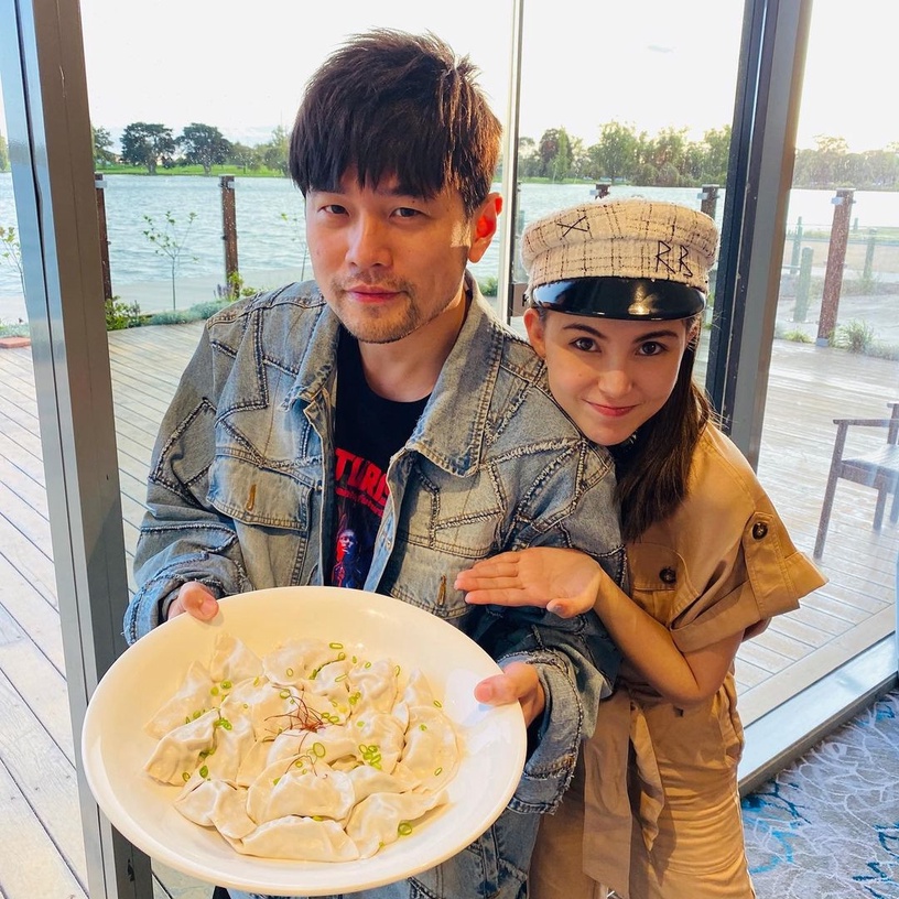 意想不到情侶組合!王淨&曹佑寧超甜、賈靜雯&修杰楷變模範夫妻、李鍾碩告白IU最震撼