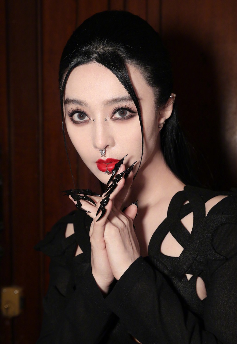 13位陸劇明星精修vs.未修!迪麗熱巴&劉亦菲美翻天,王楚然美豔,范冰冰是紅毯永遠的神