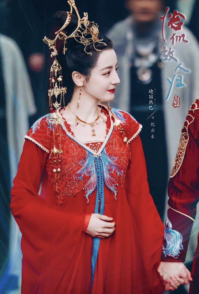 古裝仙俠劇10位女星「大婚造型」!楊超越魅惑,熱巴明豔,楊冪仙氣,劉亦菲卻醜得嚇人