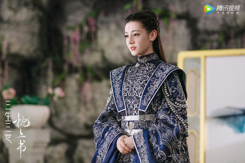 古裝仙俠劇10位女星「大婚造型」!楊超越魅惑,熱巴明豔,楊冪仙氣,劉亦菲卻醜得嚇人