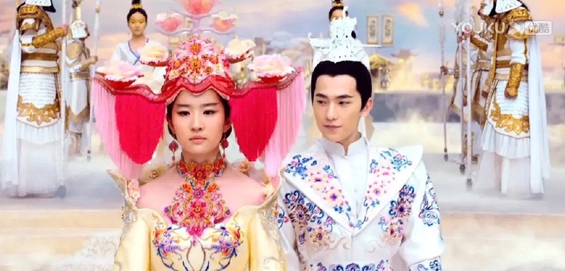 古裝仙俠劇10位女星「大婚造型」!楊超越魅惑,熱巴明豔,楊冪仙氣,劉亦菲卻醜得嚇人