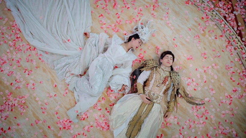 古裝仙俠劇10位女星「大婚造型」!楊超越魅惑,熱巴明豔,楊冪仙氣,劉亦菲卻醜得嚇人