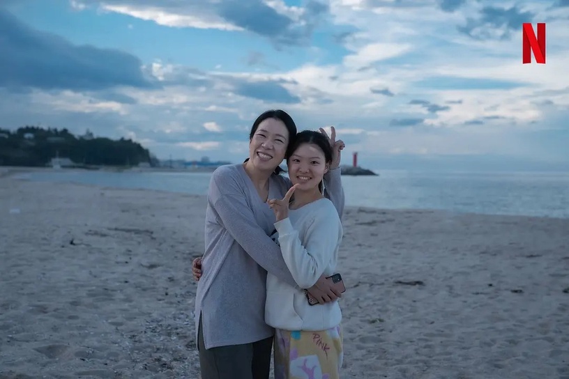 《黑暗榮耀2》阿姨被家暴不反抗惹議!女兒受威脅,「習得性無助」讓她放棄改變現況