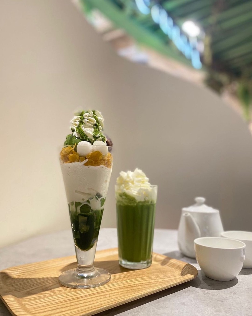 10間抹茶甜點推薦!全家抹茶霜淇淋、甜甜圈抹茶蛋糕必吃,超人氣抹茶百匯在「這家」