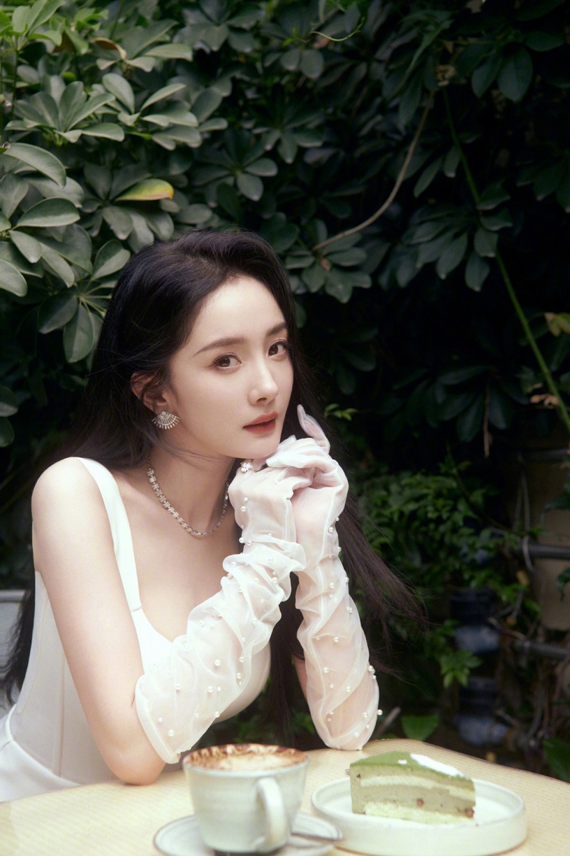 陸劇女星「原聲台詞比率榜」TOP10!趙麗穎沒前十,楊冪第7,楊穎竟前五,冠軍台詞真穩