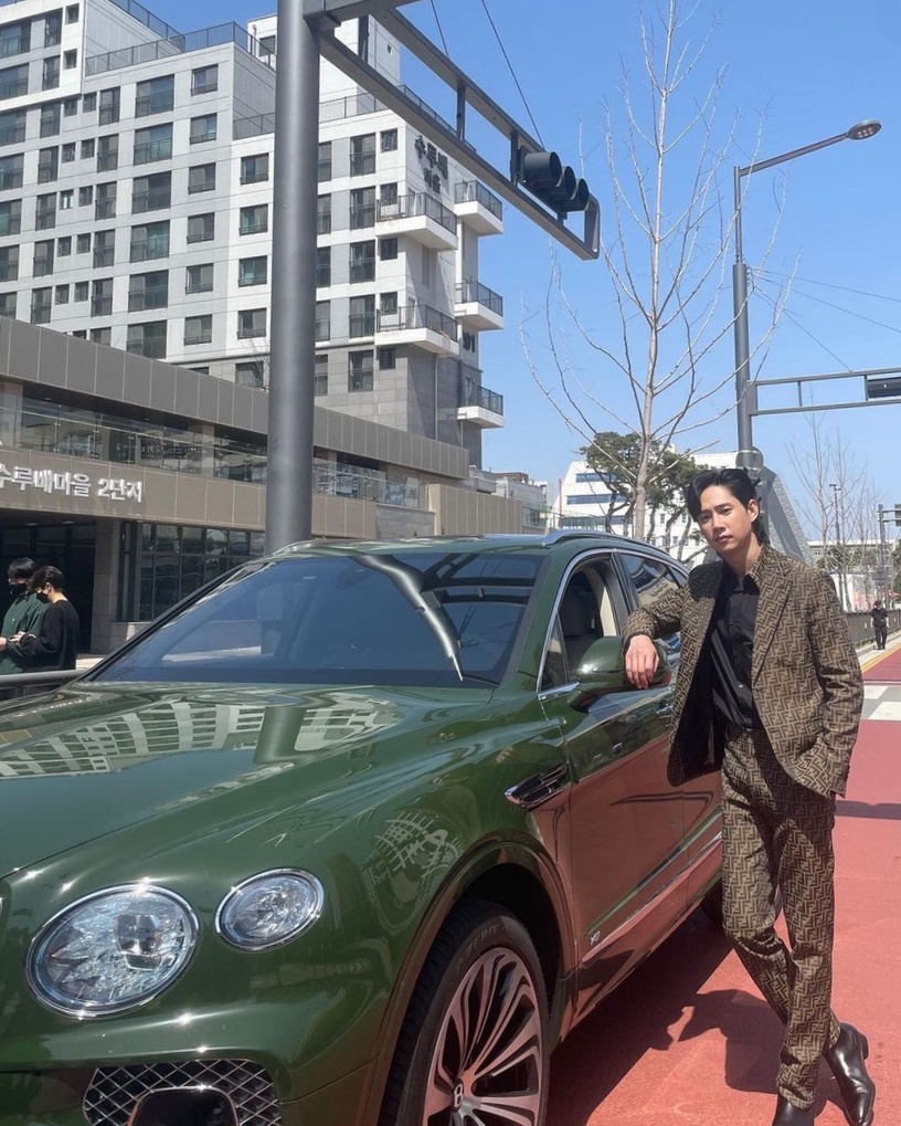 《黑暗榮耀》宰寯是真實富二代!韓國演藝圈真正的財閥TOP6,朴成勳、孫錫久家境好意外