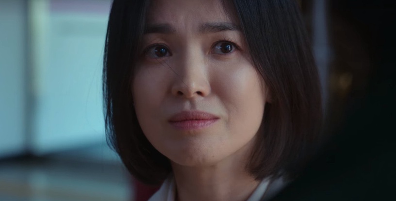 網評《黑暗榮耀》宋慧喬「演技最好」場面!坐在車裡痛哭太驚艷,和媽媽的對手戲網封神