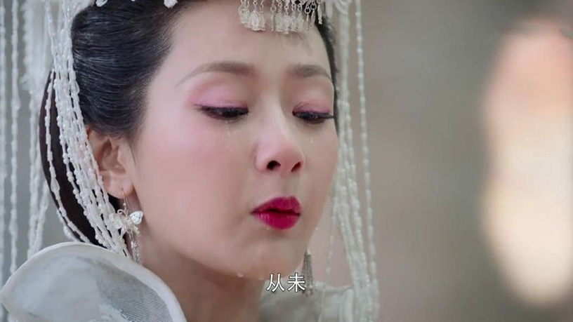 古裝仙俠劇8位女星演黑化!《長月燼明》白鹿被嫌油膩?楊冪霸氣,楊紫&趙麗穎真演得好