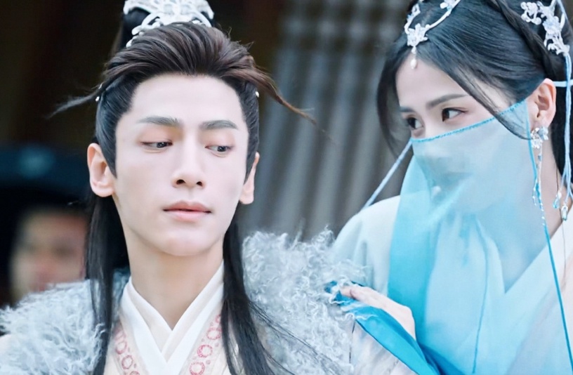 古裝劇9位「藍色面紗」美人!白鹿&趙露思誰更媚?趙麗穎冷豔,熱巴遮臉還是頂級大美人
