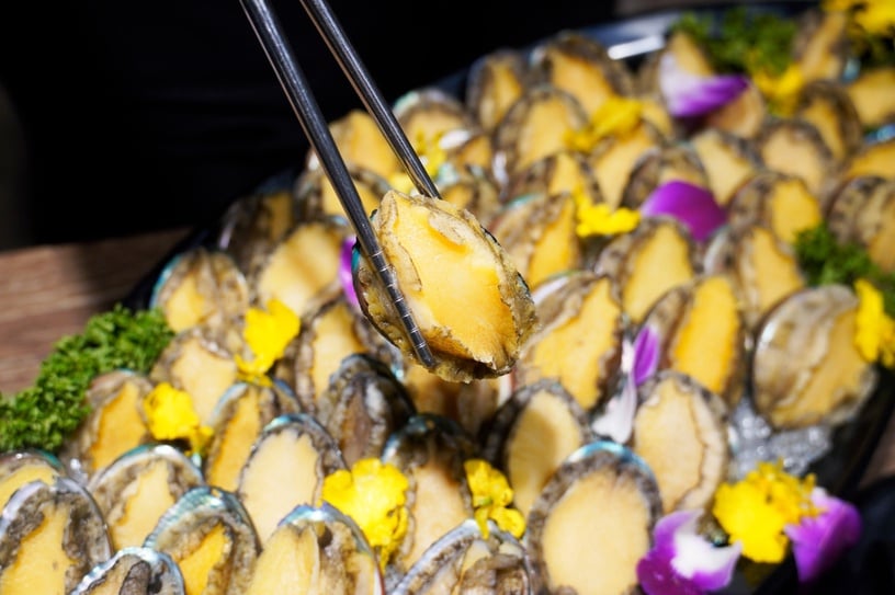 5月生日壽星優惠餐廳：涮樂和牛鍋物-免費送九孔鮑魚